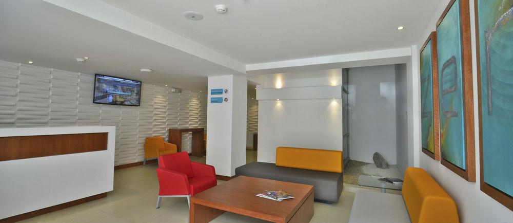 Best Western Hotel Zen Quito Esterno foto