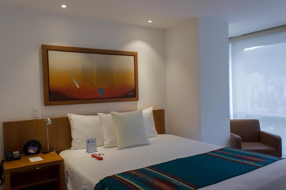 Best Western Hotel Zen Quito Esterno foto