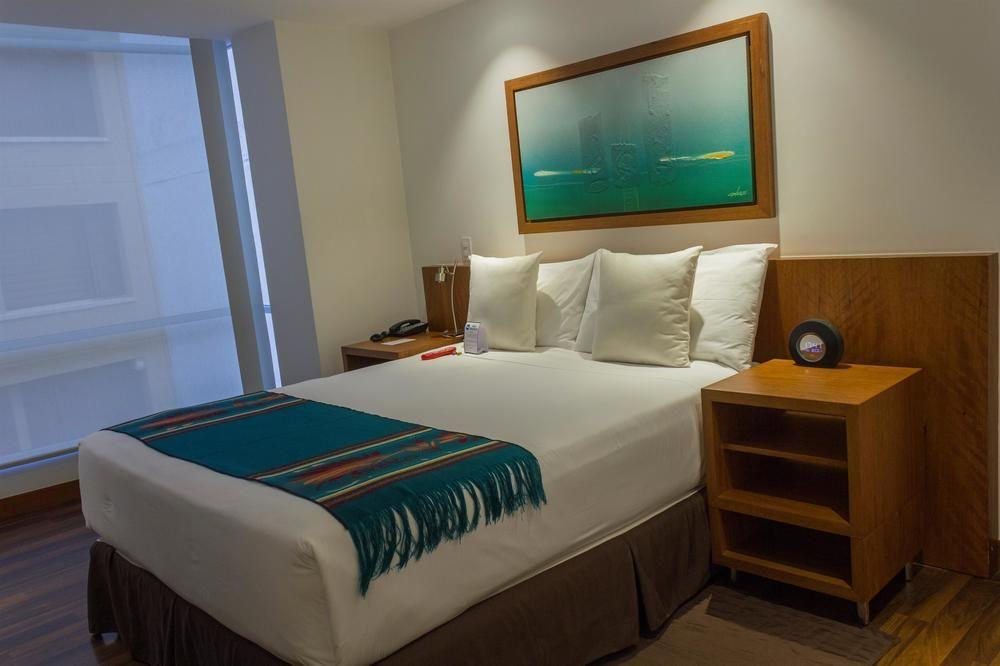 Best Western Hotel Zen Quito Esterno foto